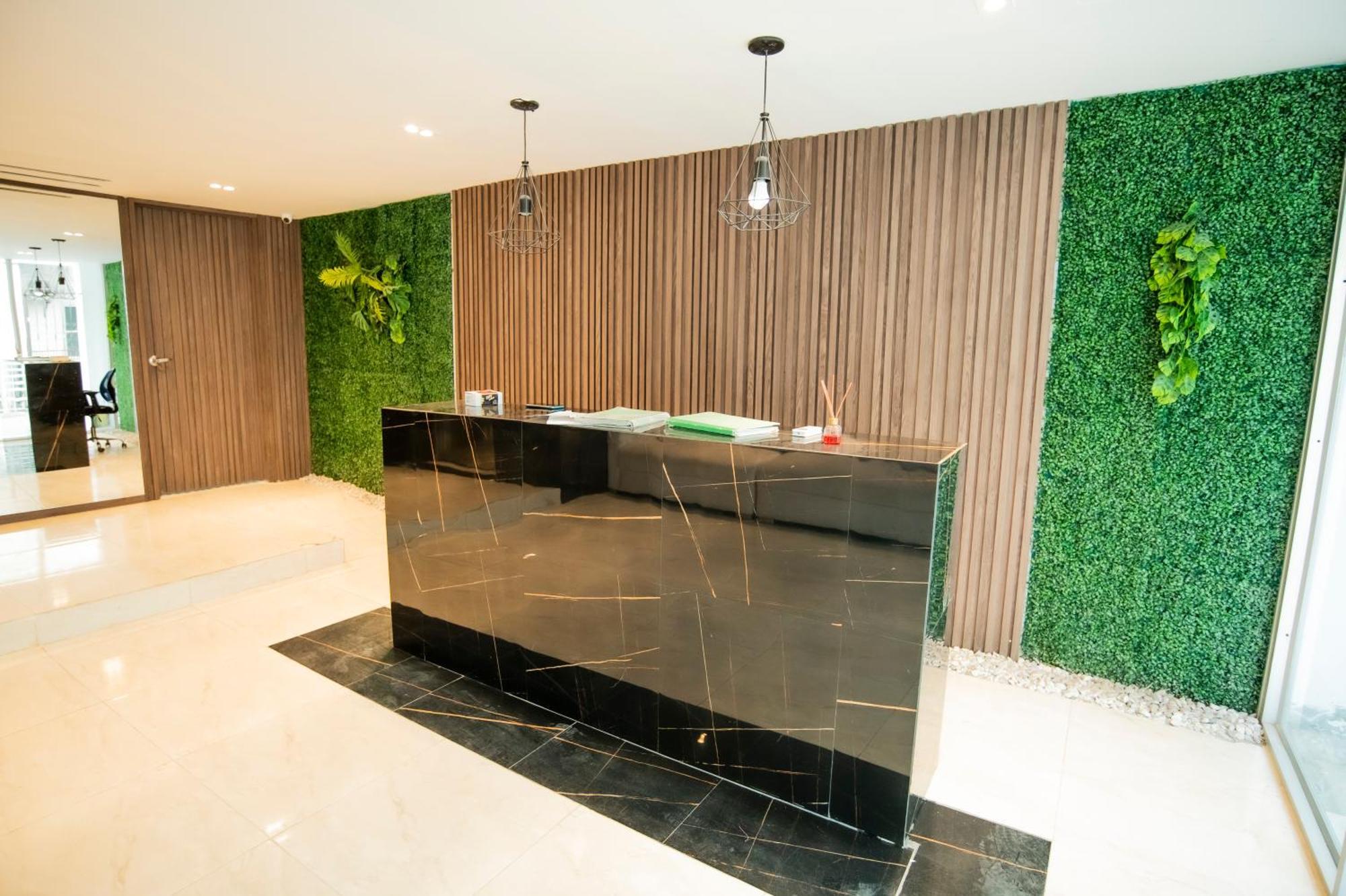8 Vista Al Mar, Playa Rodadero, Apartment *